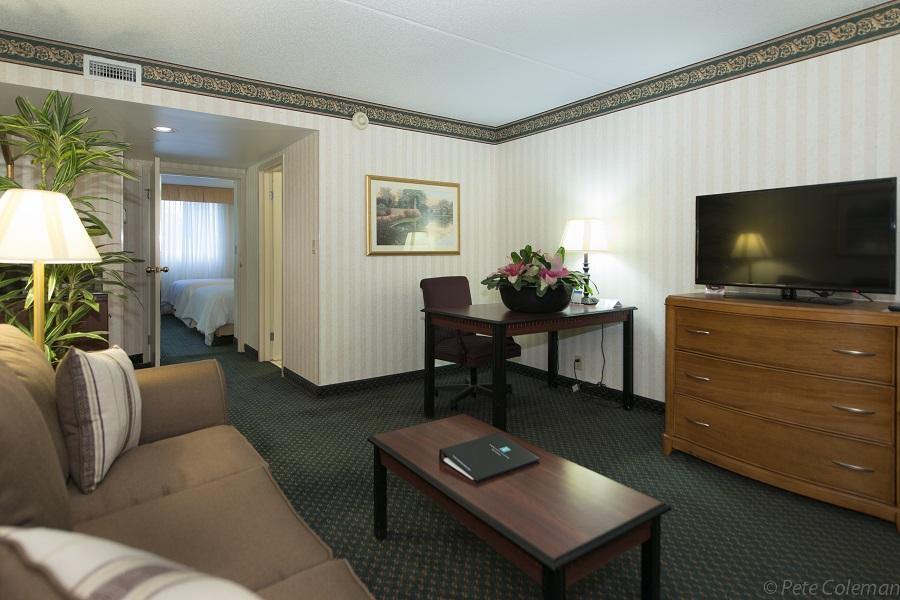Embassy Suites By Hilton Cincinnati Northeast - Blue Ash Bagian luar foto